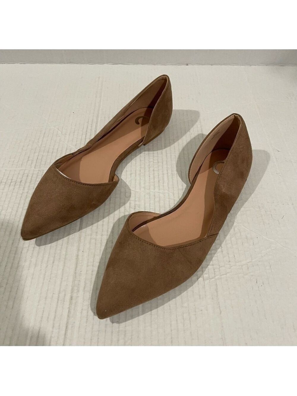 Women’s Journee Collection Ester Brown Faux Suede Pointy Toe Size 11 US! - Picture 5 of 11